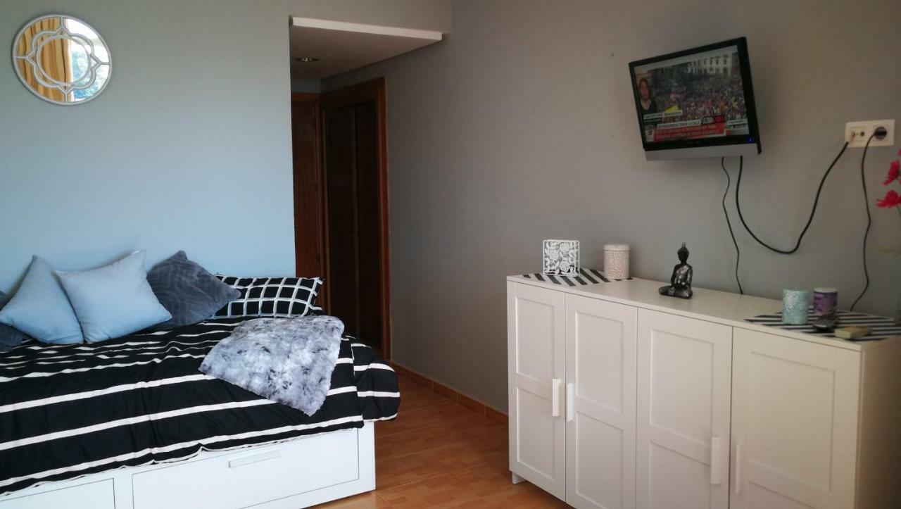 Benalmadena ,Apartamento-Estudio Primera Linea De Playa Exterior foto