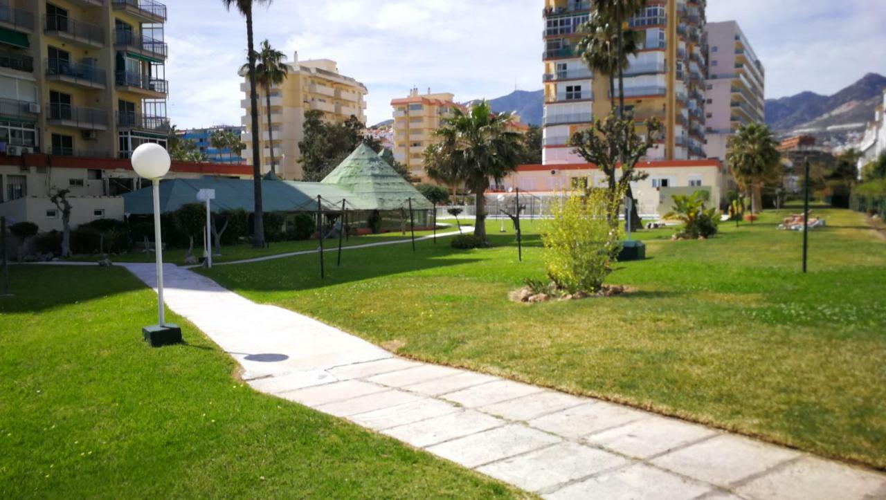 Benalmadena ,Apartamento-Estudio Primera Linea De Playa Exterior foto