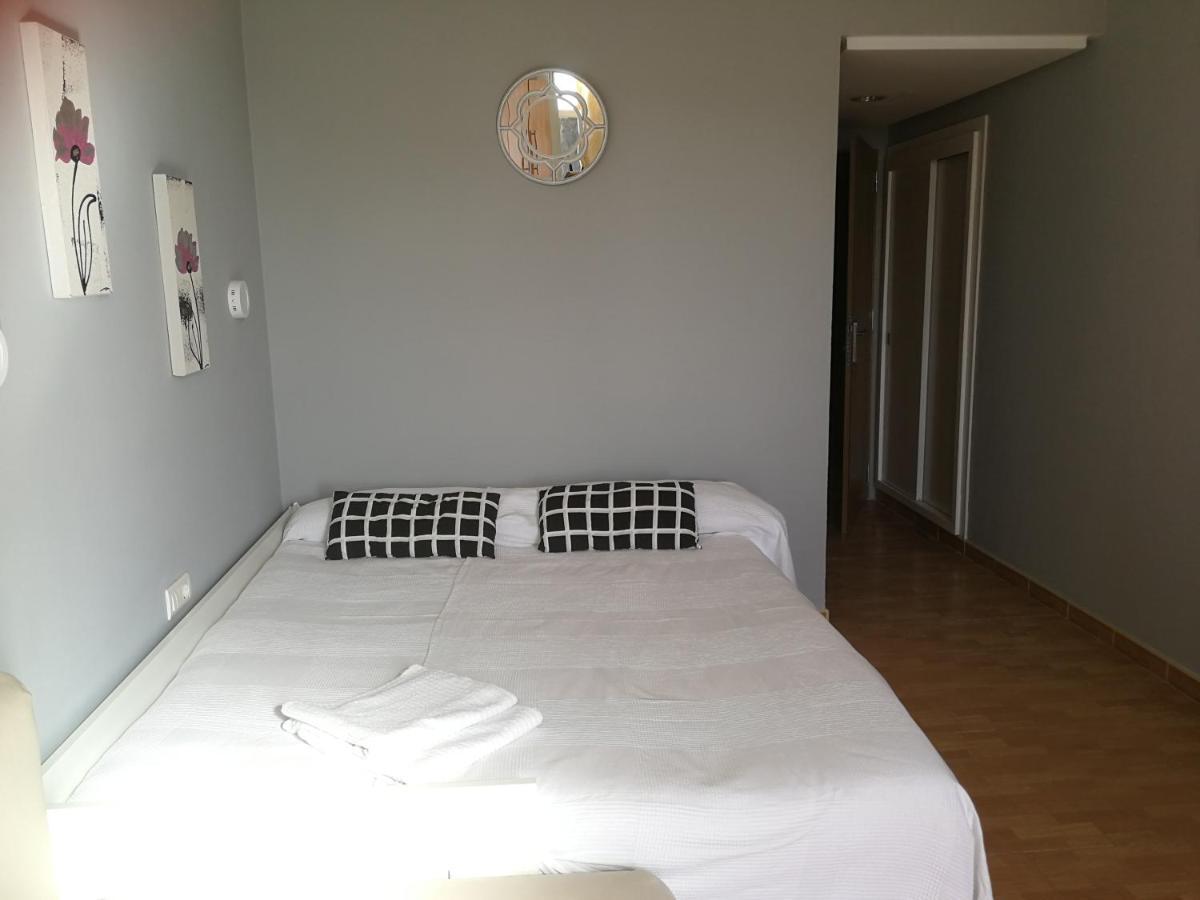 Benalmadena ,Apartamento-Estudio Primera Linea De Playa Exterior foto